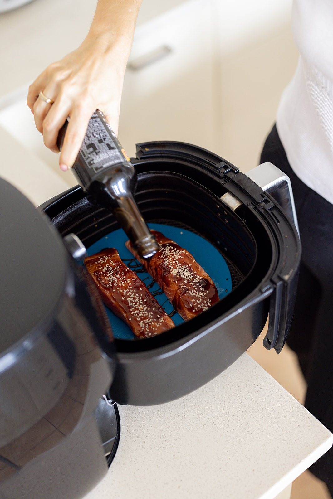 Krumbsco | Reusable Air Fryer Baking Mats - Round